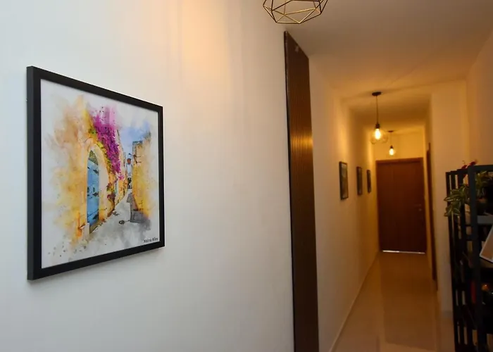 2 Bedroom Flat Close To Valletta & Sliema - Orion3 *