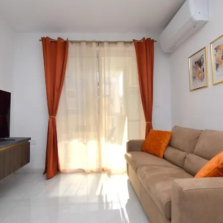 2 Bedroom Flat Close To Valletta & Sliema - Orion3 *