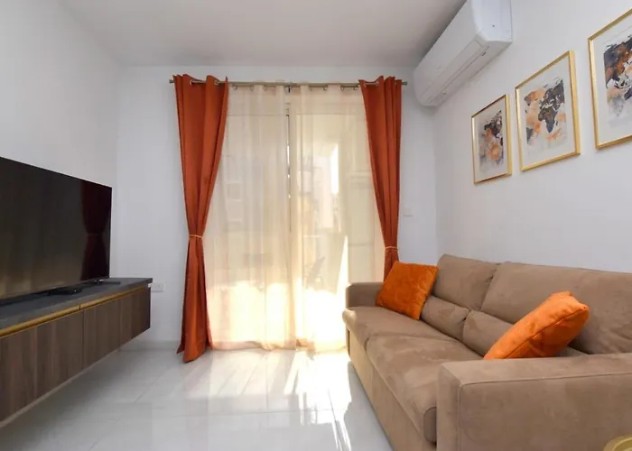 2 Bedroom Flat Close To Valletta & Sliema - Orion3 *