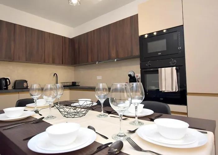 2 Bedroom Flat Close To Valletta & Sliema - Orion3 Apartamento Msida